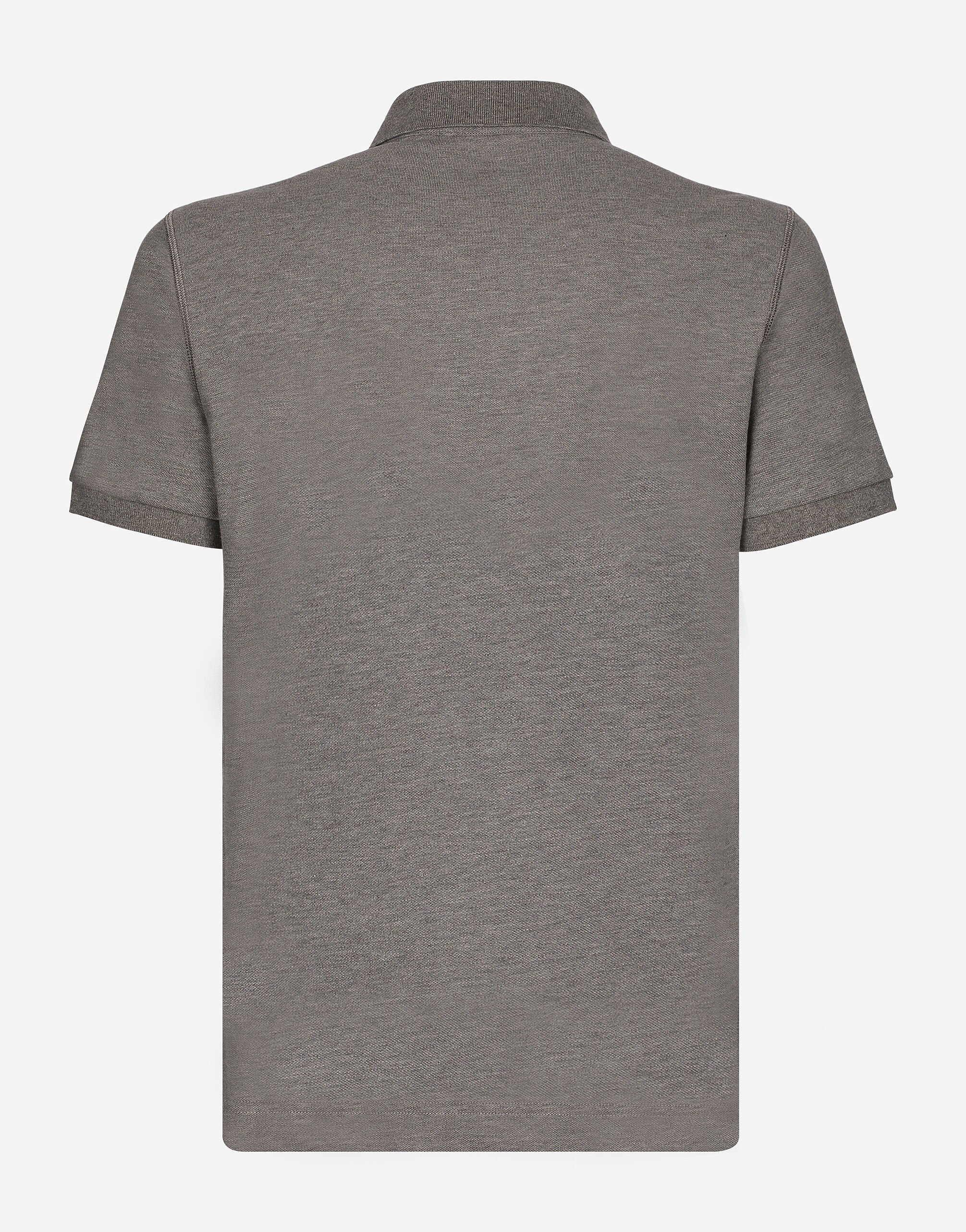 Cotton piqué polo-shirt with branded tag in Grey for Men