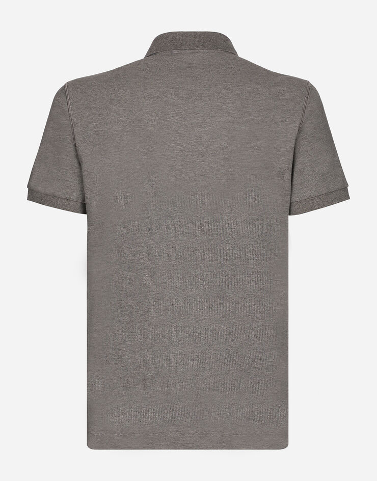 Dolce & Gabbana Poloshirt Baumwollpikee mit Logoplakette Grau G8PL4TG7F2H