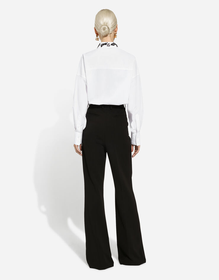 Dolce & Gabbana Oversize-Bluse aus Baumwolle mit Spitzenapplikationen Weiss F5P62TGDB8O