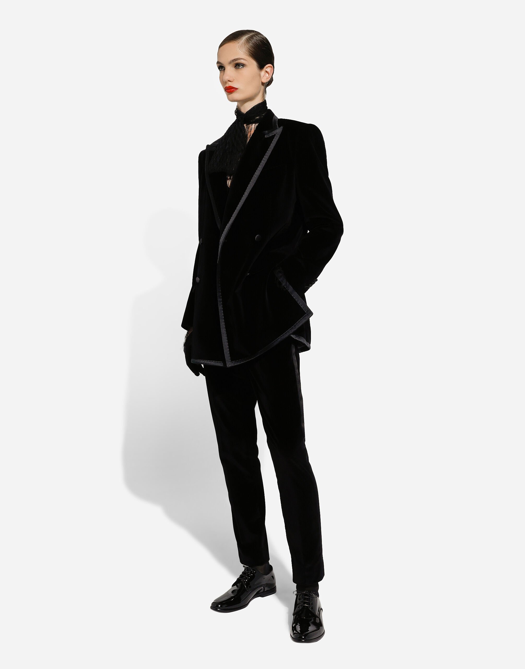 【DOLCE&GABBANA】テーラード ギャバジン タキシードパンツ ブラックのウィメンズ ベルベット テーラード タキシードパンツ
