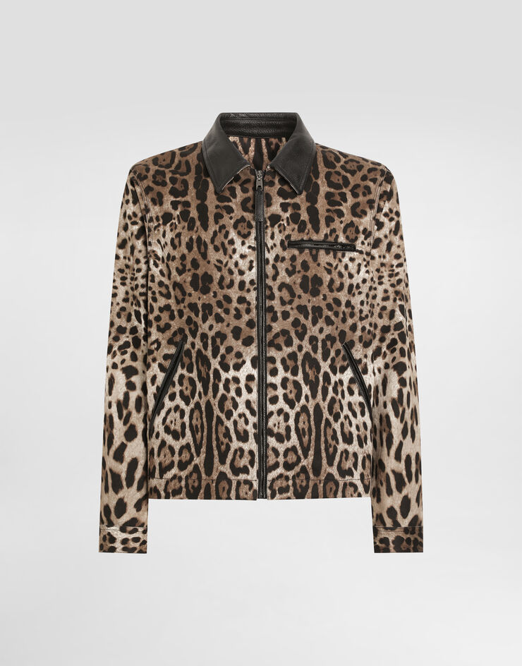 Dolce & Gabbana Jacke aus Baumwolle Leoprint mit Plakette Drucken G9BIOTFSFN4
