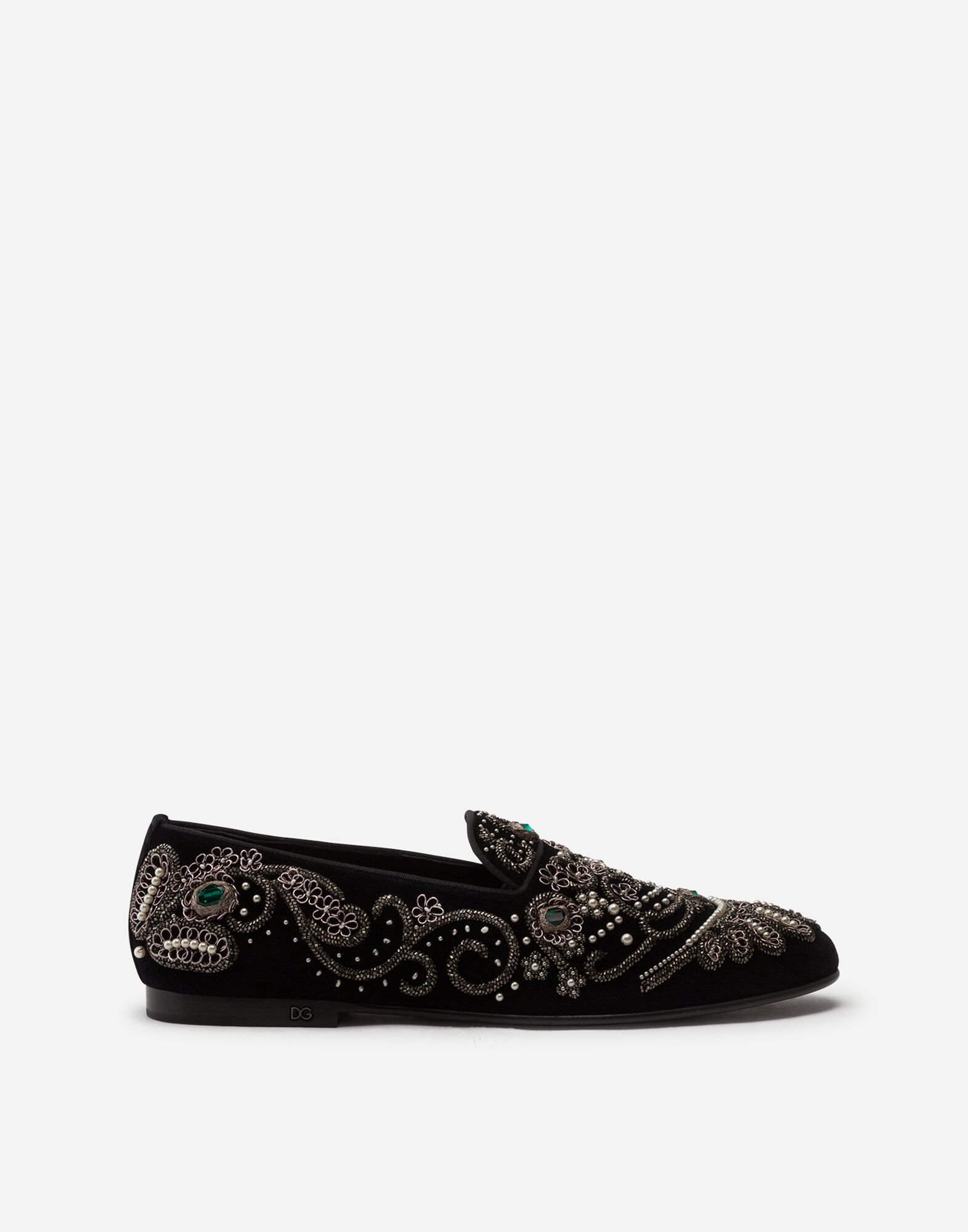 Velvet slippers with embroidery