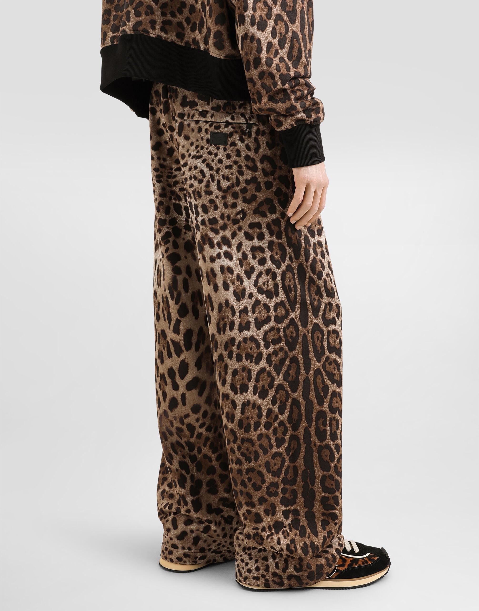 Dolce & Gabbana セットアップ　裏地豹柄 Stretch jersey jogging pants with tag in Print for Men