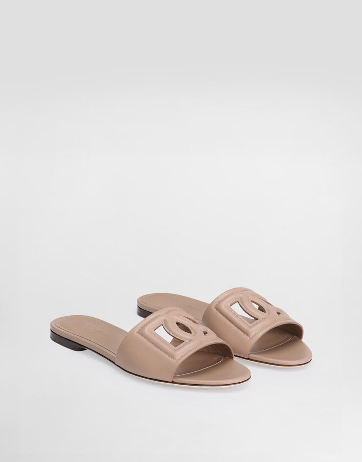 Dolce & Gabbana Calfskin slides with DG logo Pale Pink CQ0436AY329