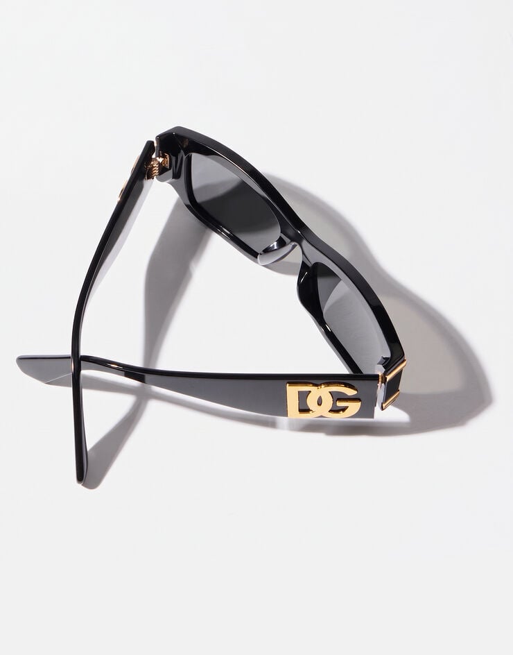 Dolce & Gabbana DG Griffe Sunglasses Dolce & Gabbana DG Griffe Sunglasses Black VG4564VP187