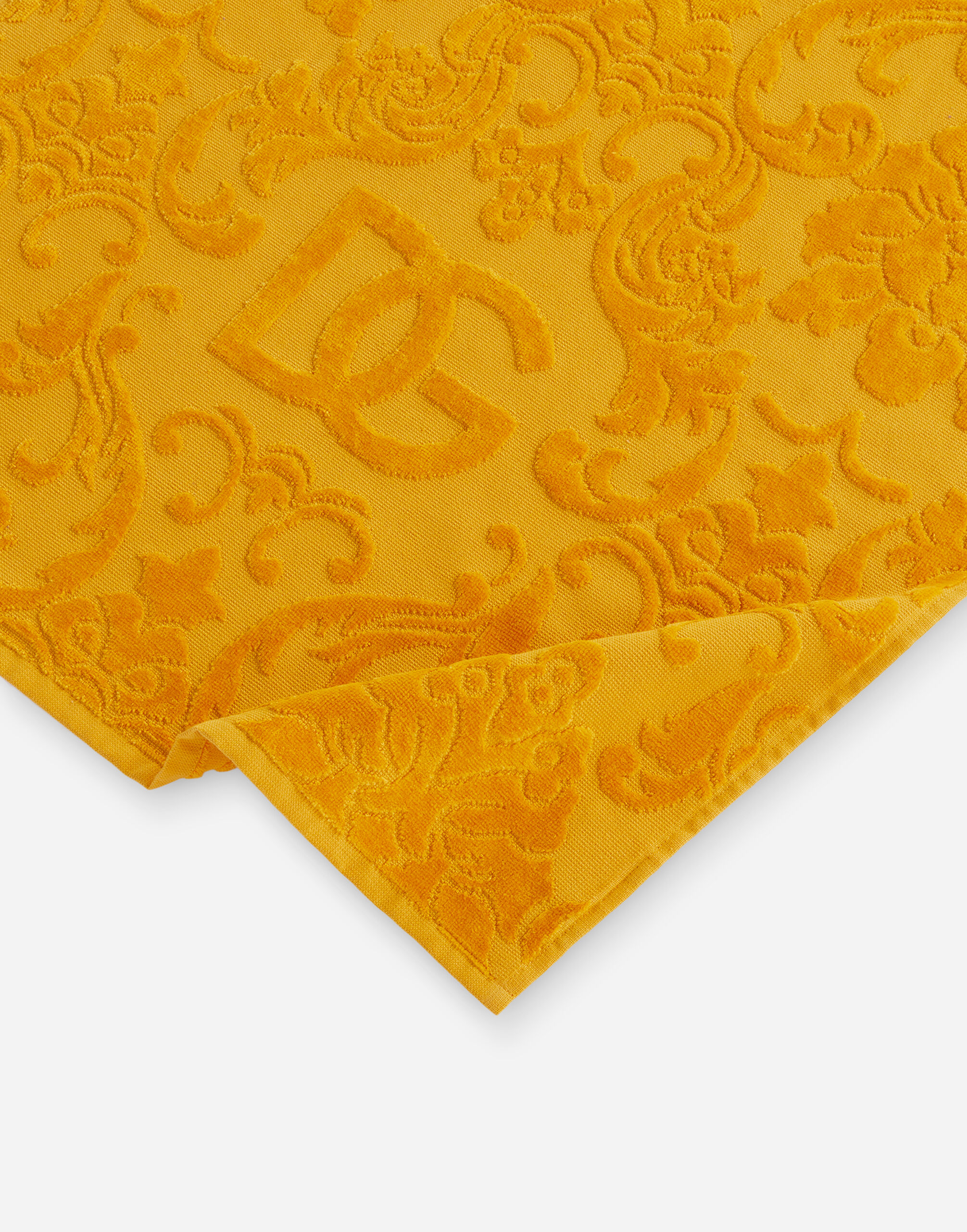 Dolce and sales gabbana towel