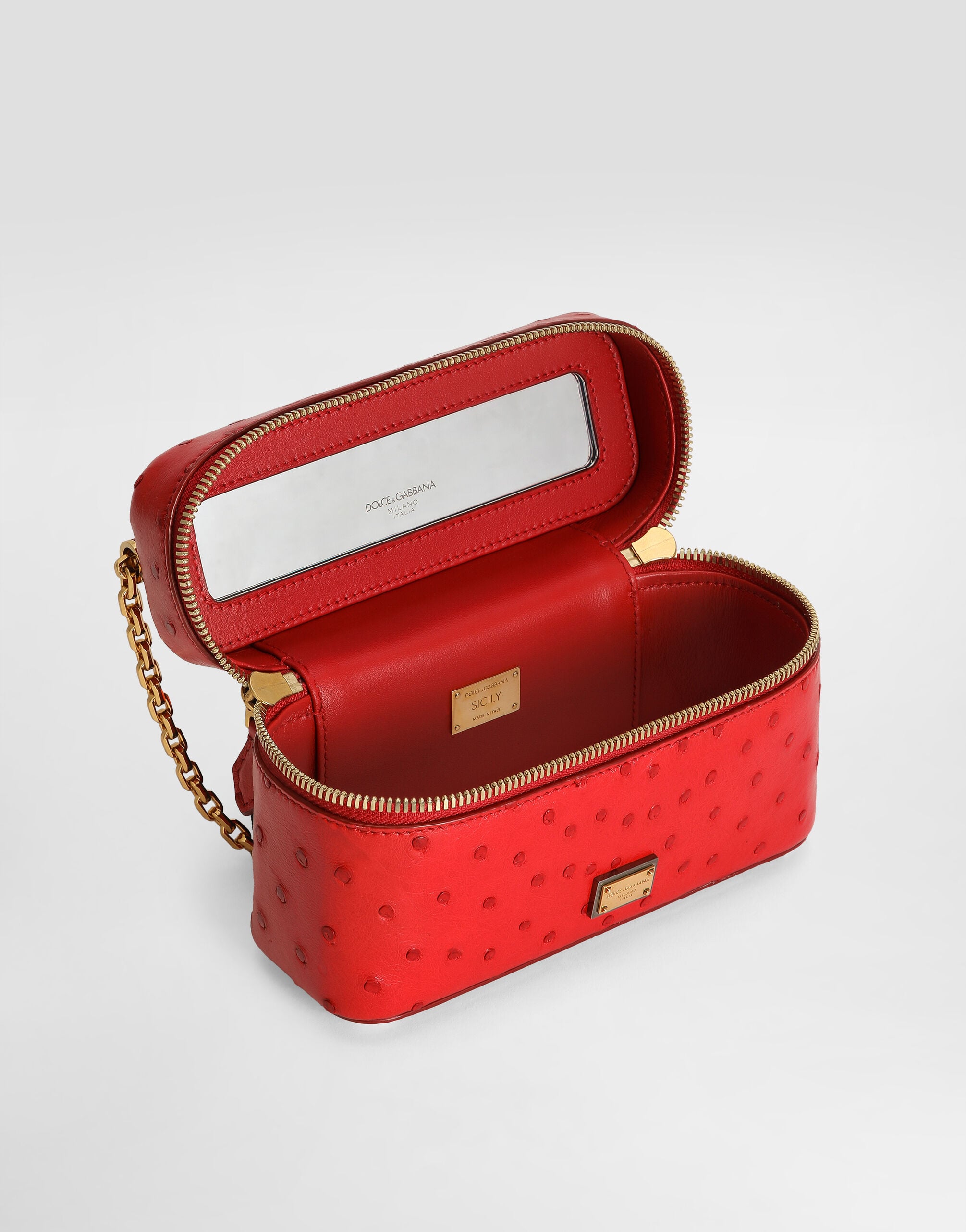 さっちゃんです。羊皮コート ITALY製品 未使用 Sicily small shoulder bag in polished ostrich leather in Red for