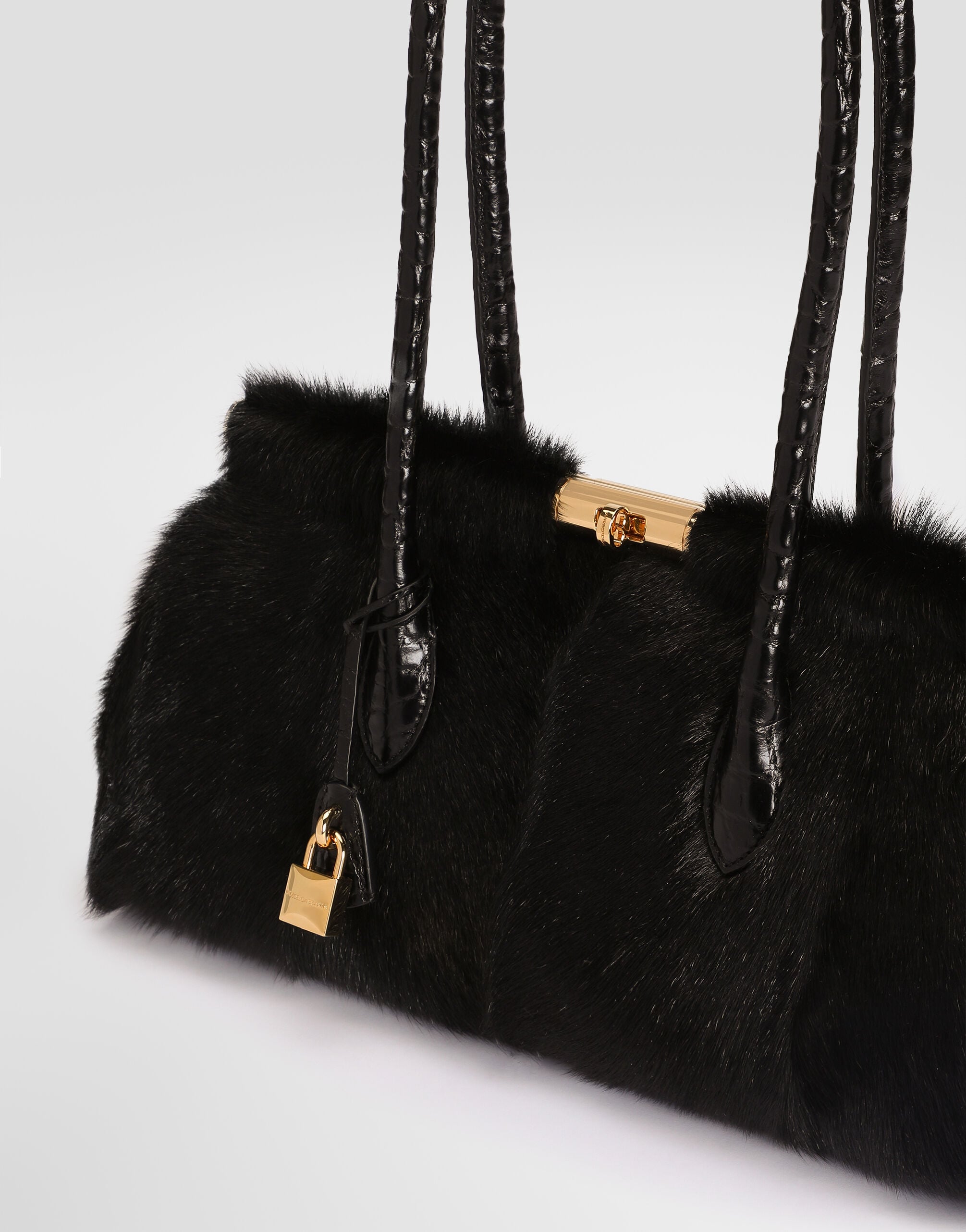 Blackのウィメンズ Marlene handbag in kid leather and polished