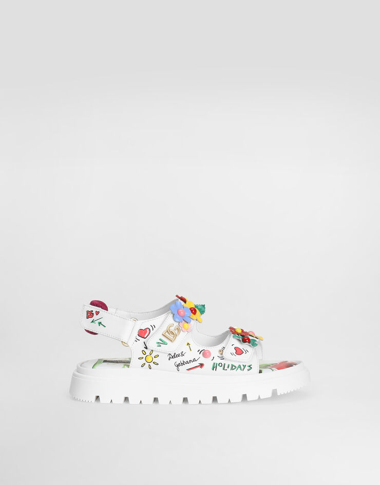 Dolce & Gabbana صندل من جلد عجل بطبعة وأزهار وشعار DG مطبعة D11127AU458