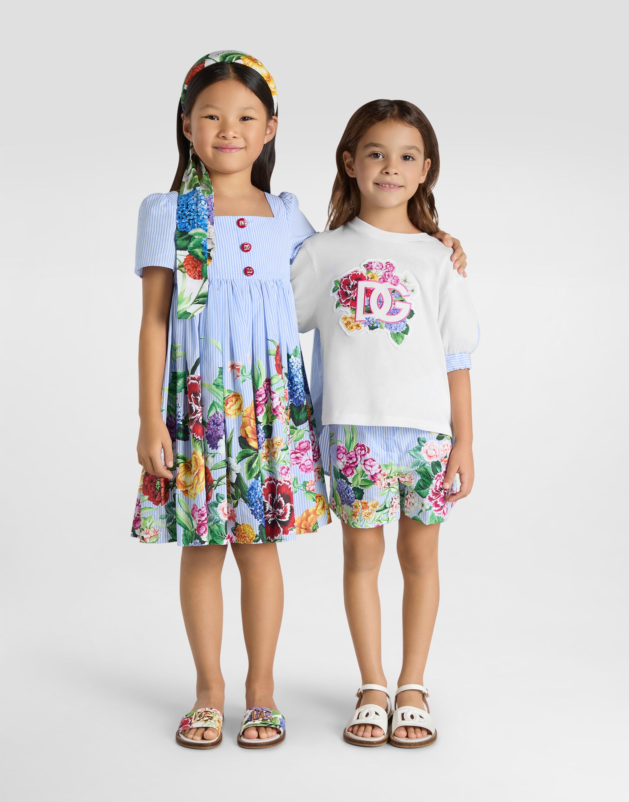 R*0様 D&G DOLCE & GABBANA 花柄 メッシュ タンクトップ Poplin and jersey T-shirt with patch in Multicolor for Girls