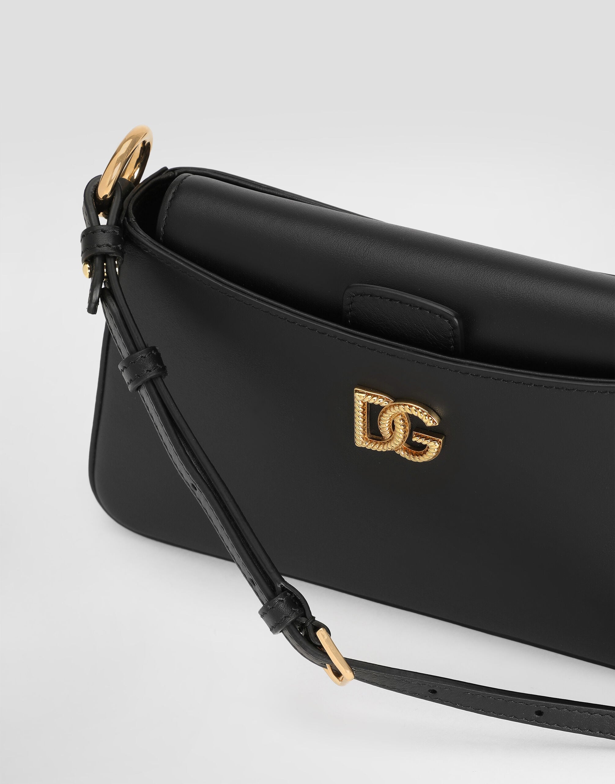 DOLCE &amp; GABBANA フォンホルダー ウォレット Calfskin phone bag in Black for Women | Dolce&Gabbana® US