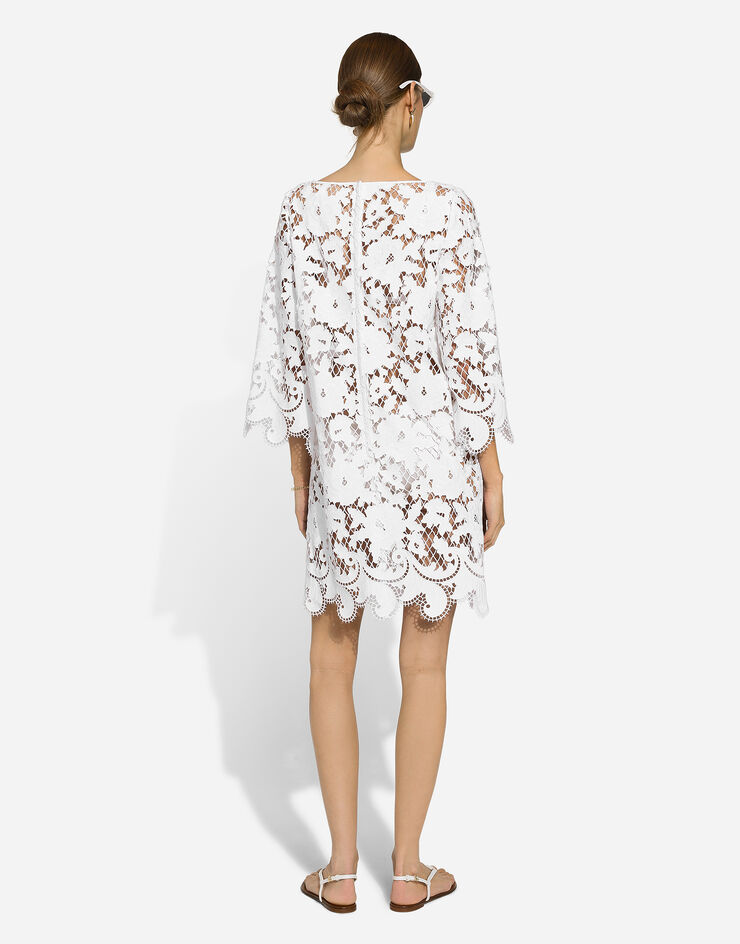 Dolce & Gabbana Fließendes kurzes Kleid aus Baumwolle mit Ausschnittstickerei Weiss F6JKRZFG6AD