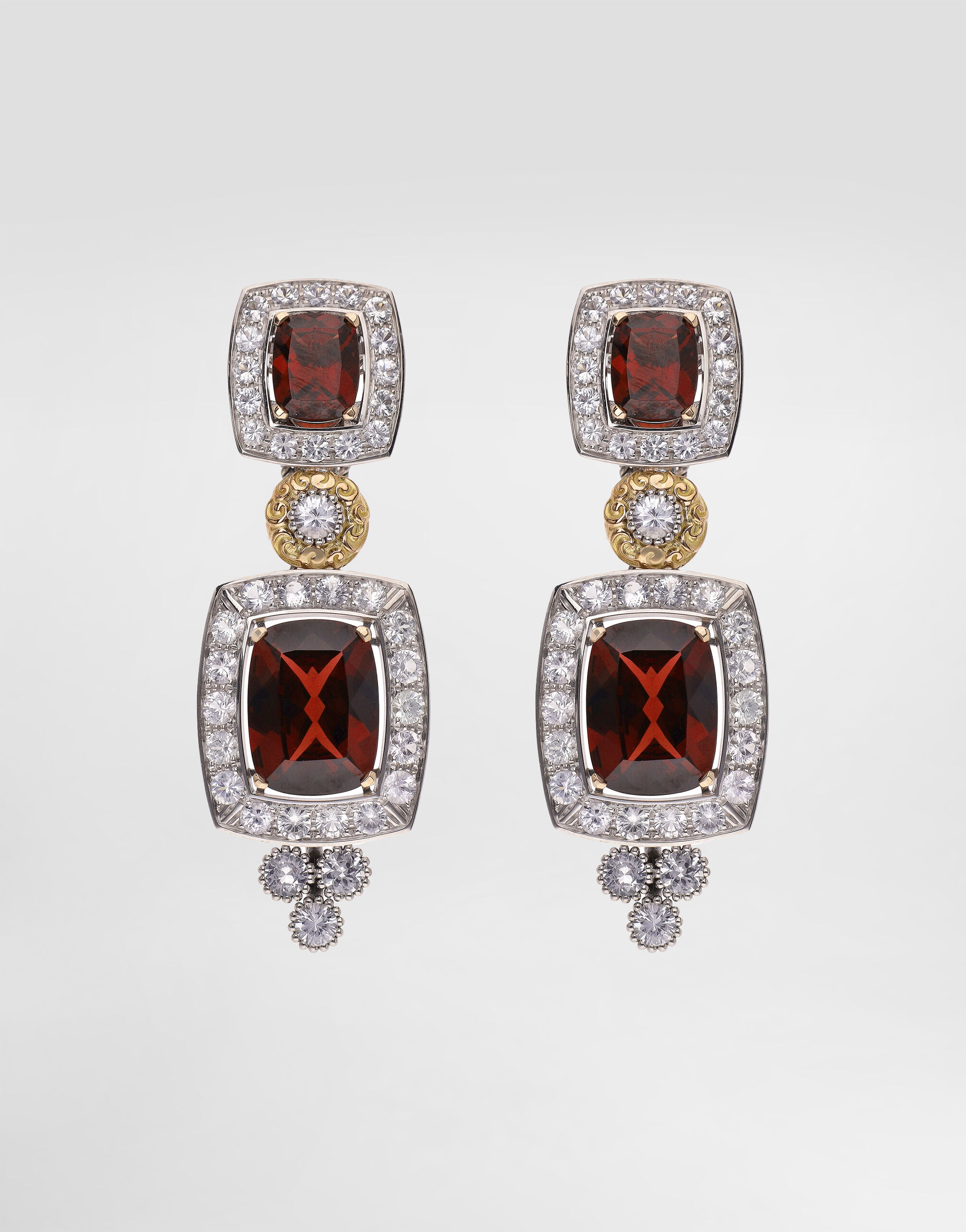 Gold Earrings: Gemstones & Diamond Earrings | Dolce&Gabbana®