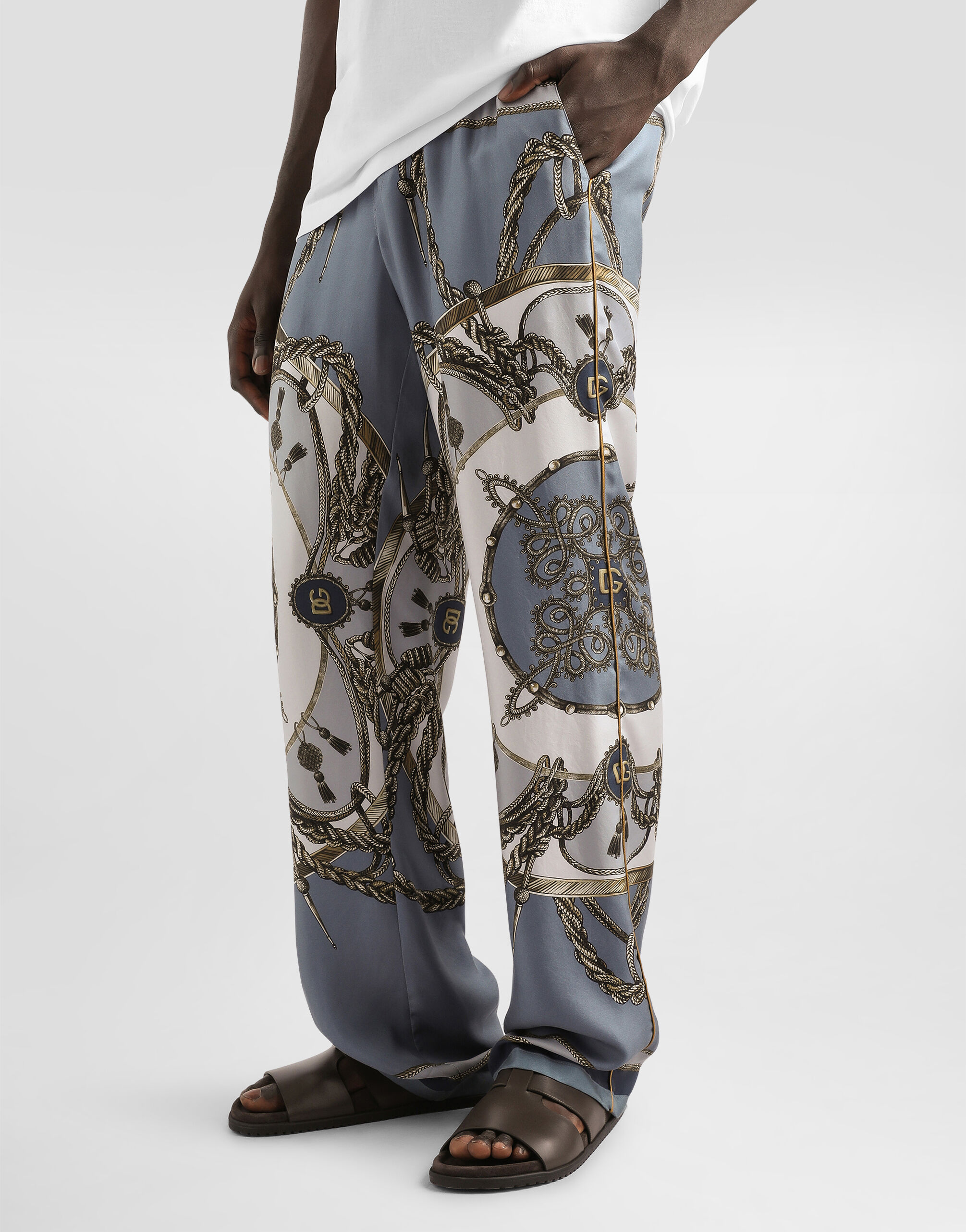 DOLCE & GABBANA ハイビズ　ズボン Cargo-print vanity silk twill trousers in Multicolor for Men