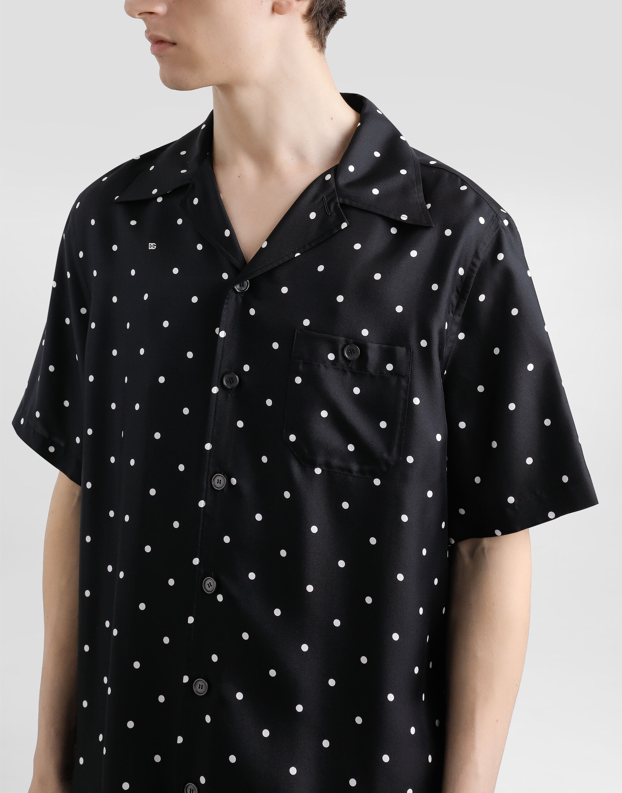 Dolce & Gabbana ポルカドット　シャツ Silk shirt with polka-dot and logo print in Print for Men