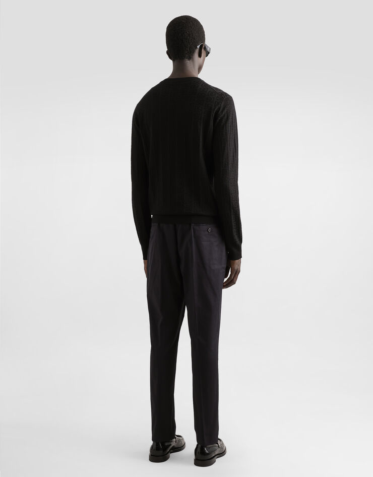 Dolce & Gabbana Pull ras de cou en soie avec logo DG brodé all-over Noir GXX02TJBSKE