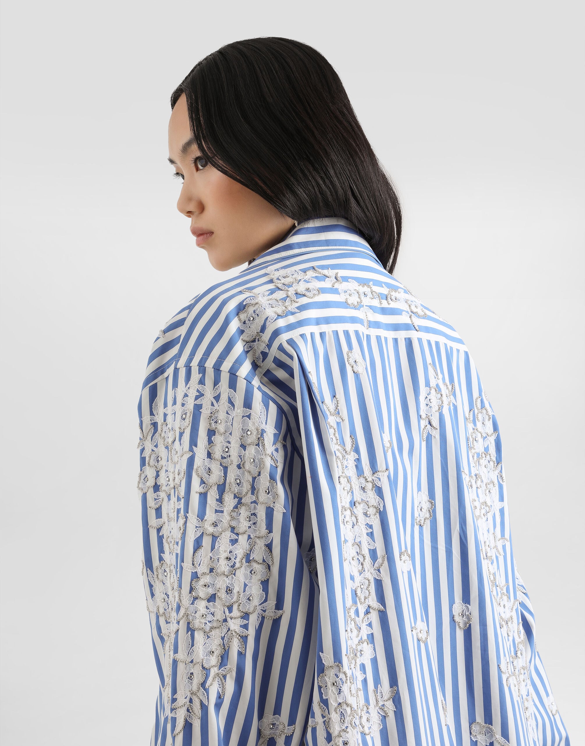 Cotton shirt with flowers and lace embroidery in Multicolor for