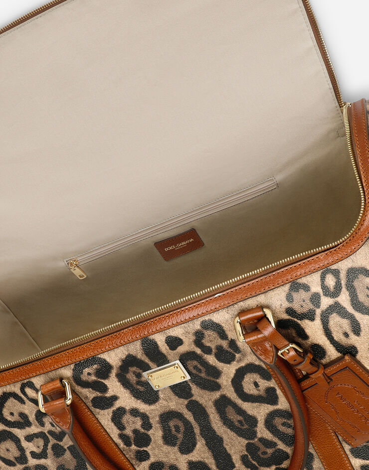 Dolce & Gabbana Sac de transport grand format en crespo à imprimé léopard avec plaquette à logo Multicolore BB6828AW384
