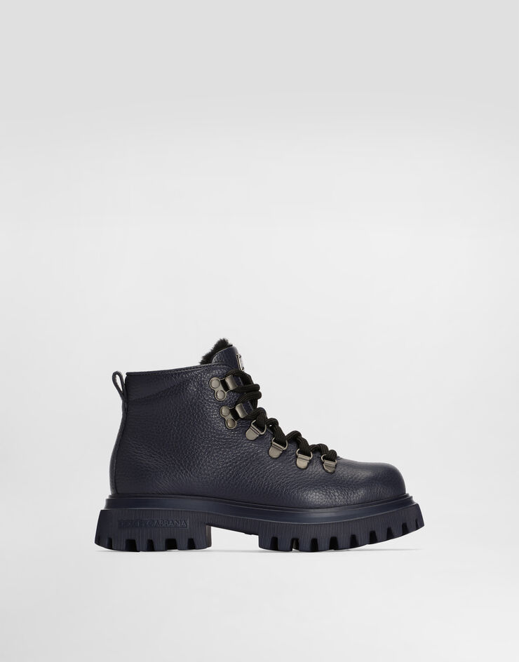 Dolce & Gabbana Calfskin boots Dolce & Gabbana Calfskin boots DA5362A0722