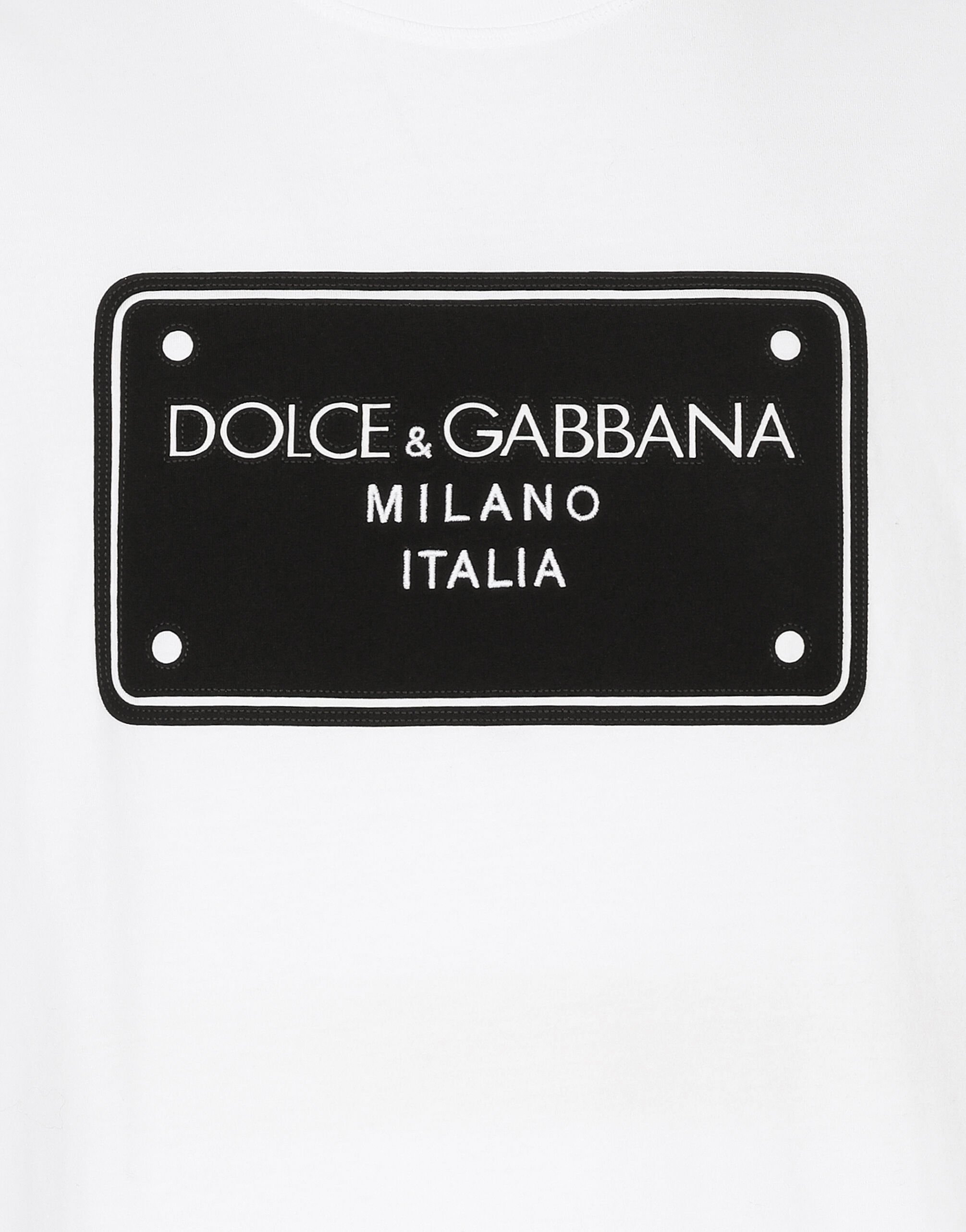 Dolce and gabbana label shop