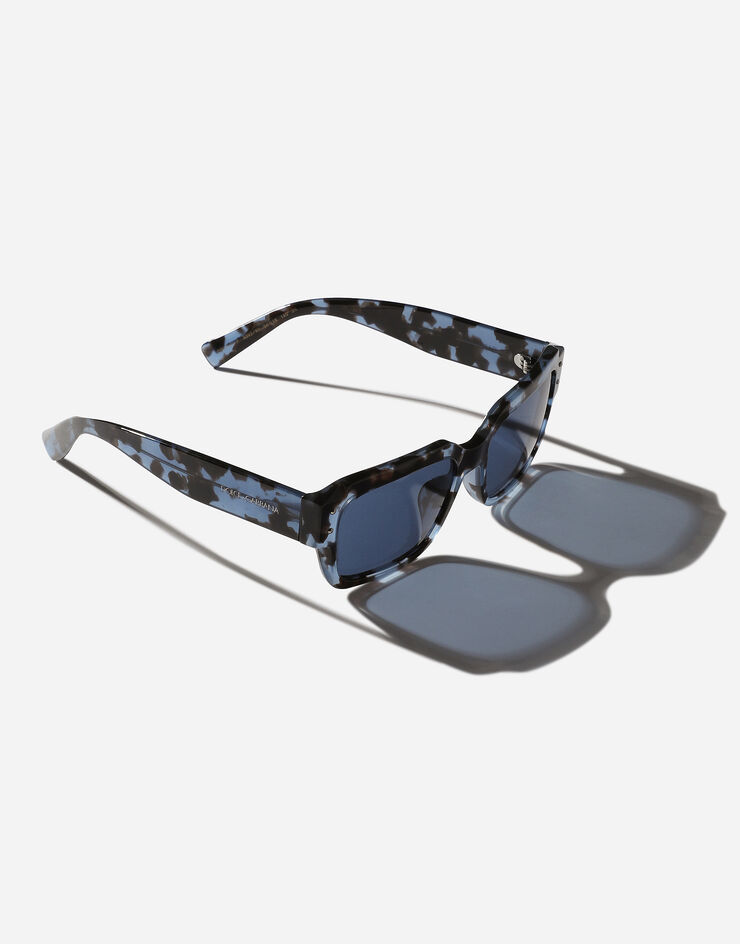 Dolce & Gabbana Lunettes de soleil DG Sharped Bleu VG446DVP280