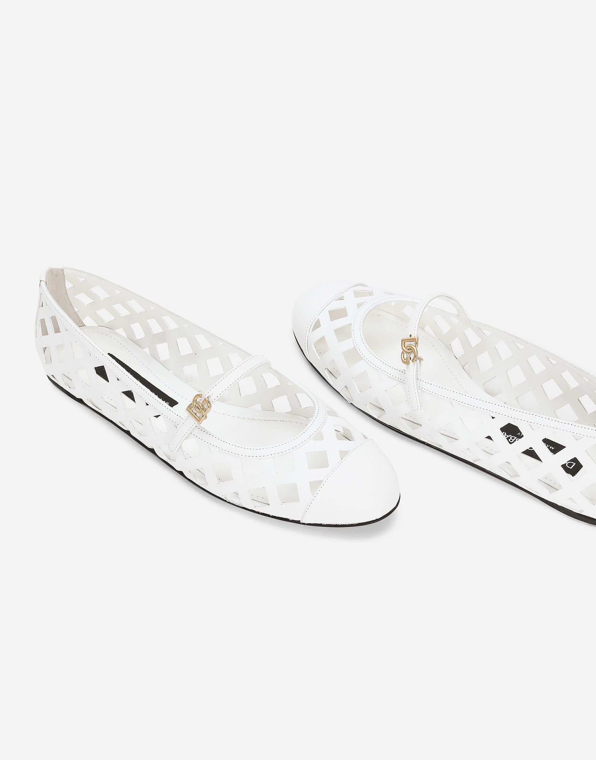 DOLCE & GABBANA オフンワクハレエフラット CB0216AW576 80002 Openwork calfskin ballet flats in White for Women