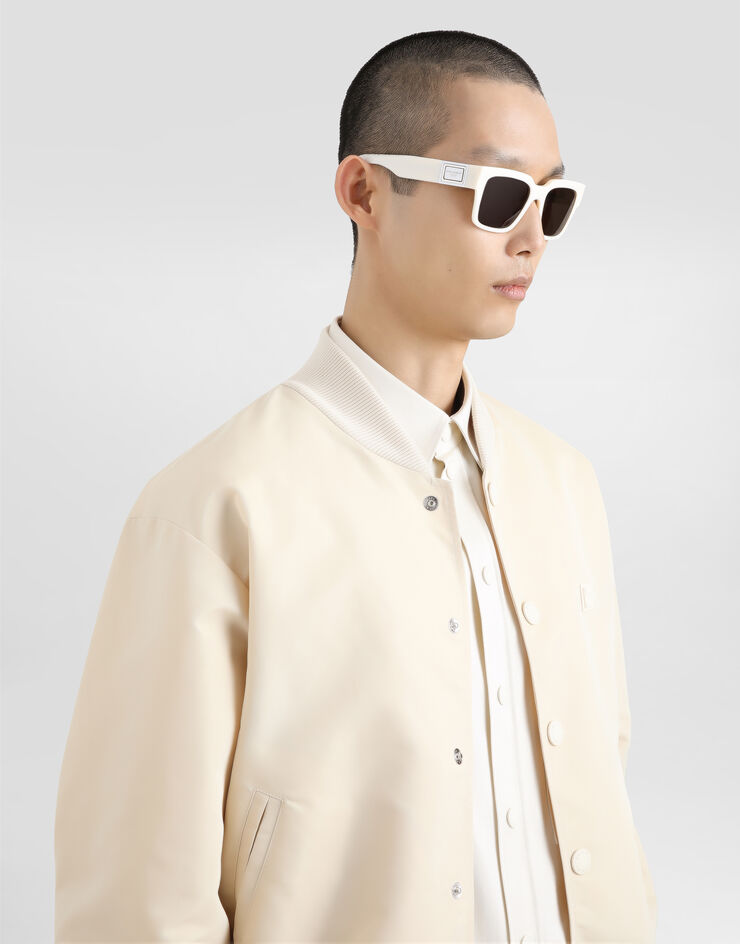 Dolce & Gabbana Bomberjacke aus technischem Gewebe mit Plakette Weiss G9BNCTFUMNQ