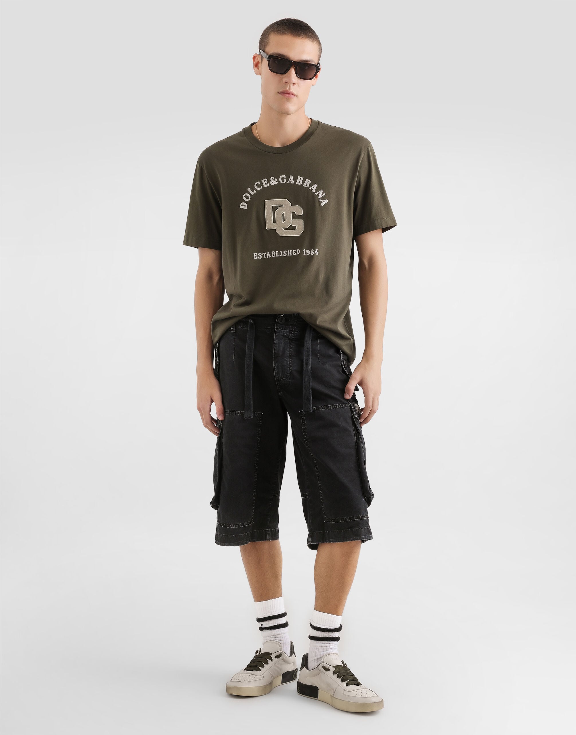 Cotton t-shirt with print and embroidery in Grey for Men