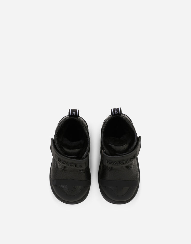 Dolce & Gabbana Calfskin ankle boots Black DL0067AQ493