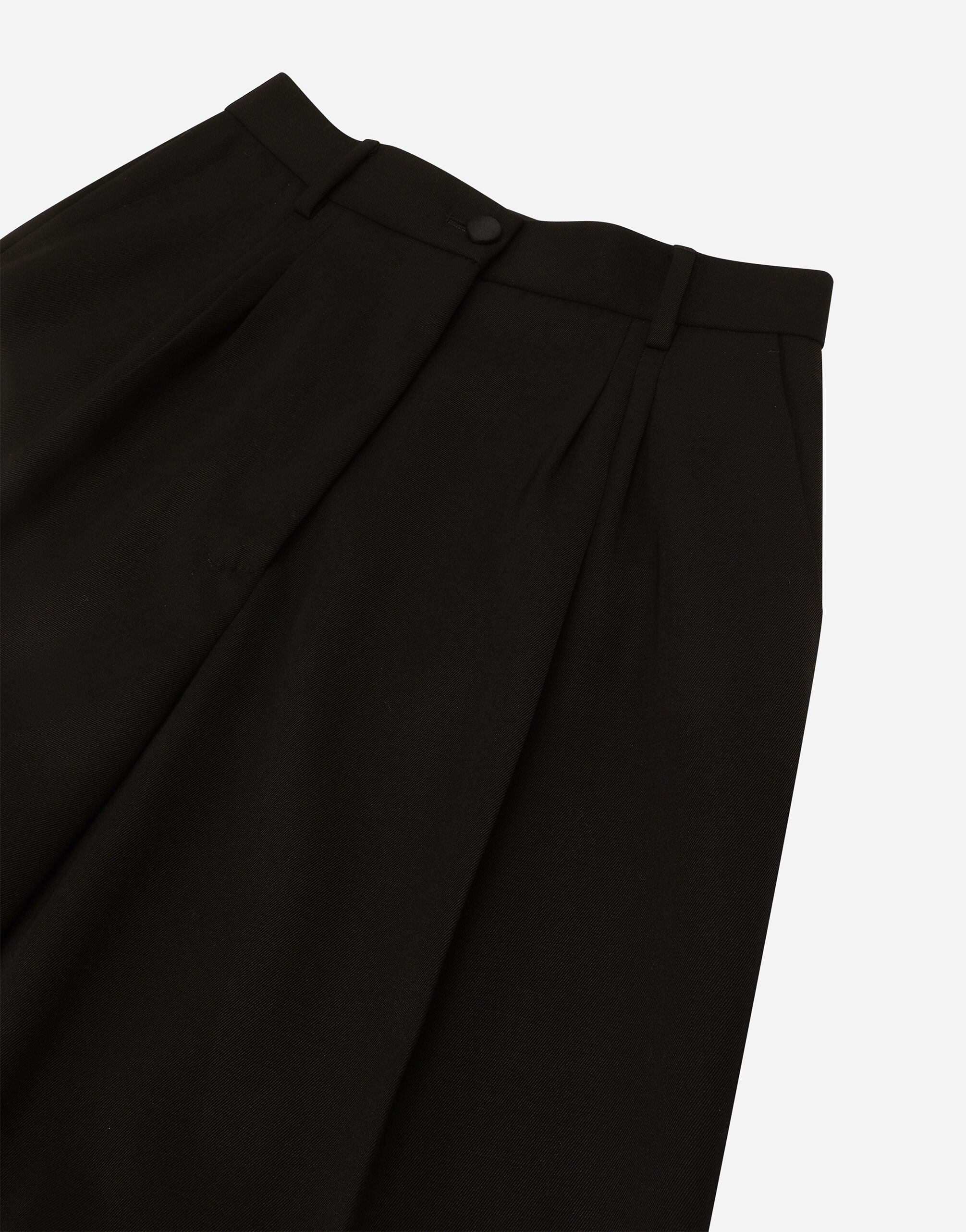 ショートパンツ DOLCE  GABBANA Women Shorts  Burmudas 4032093 FTC71T FUVG7 Dolce & Gabbana Shorts for Women | Sale Up To 70% Off