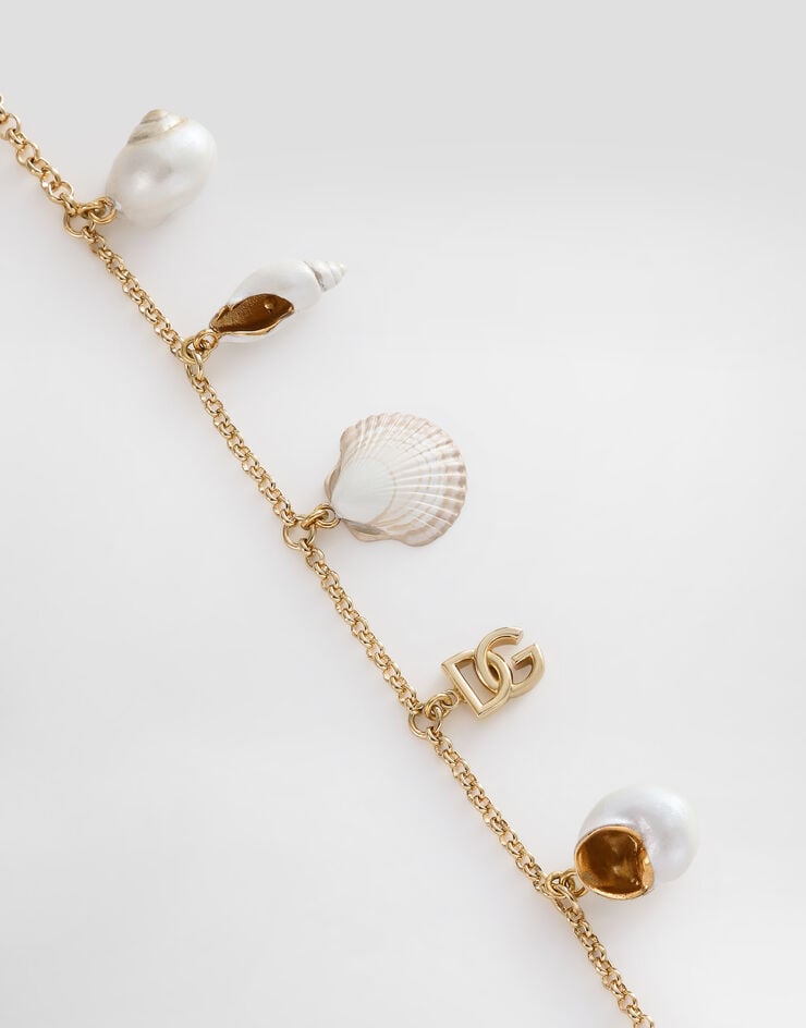 Dolce & Gabbana Bracelet with DG logo and shell charms Gold WBQ6C5W1111