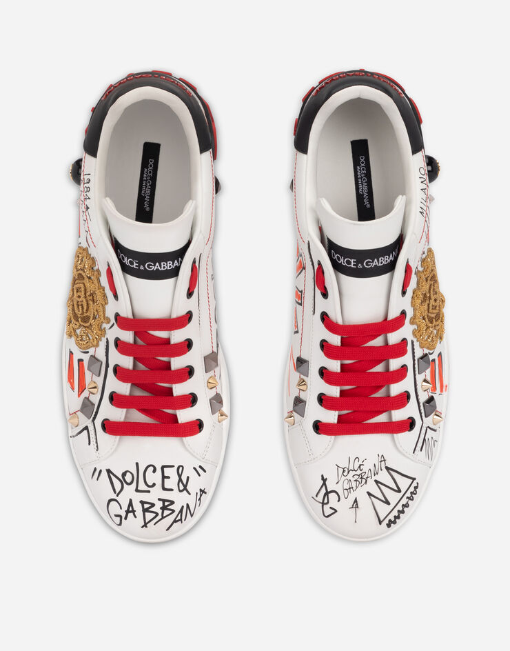 Dolce & Gabbana Sneaker Portofino aus Kalbsleder mit Stickerei und Nieten Mehrfarbig CS1772AH494