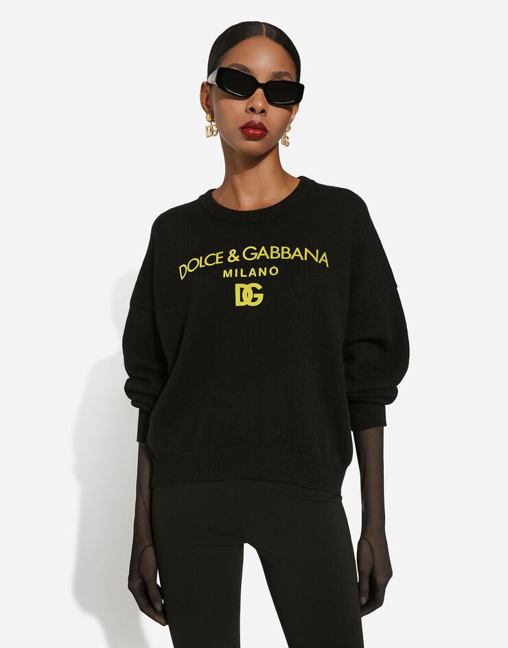 Dolce & Gabbana Pullover aus Kaschmir mit Dolce&Gabbana-Logo Schwarz FXW03TJAWX1
