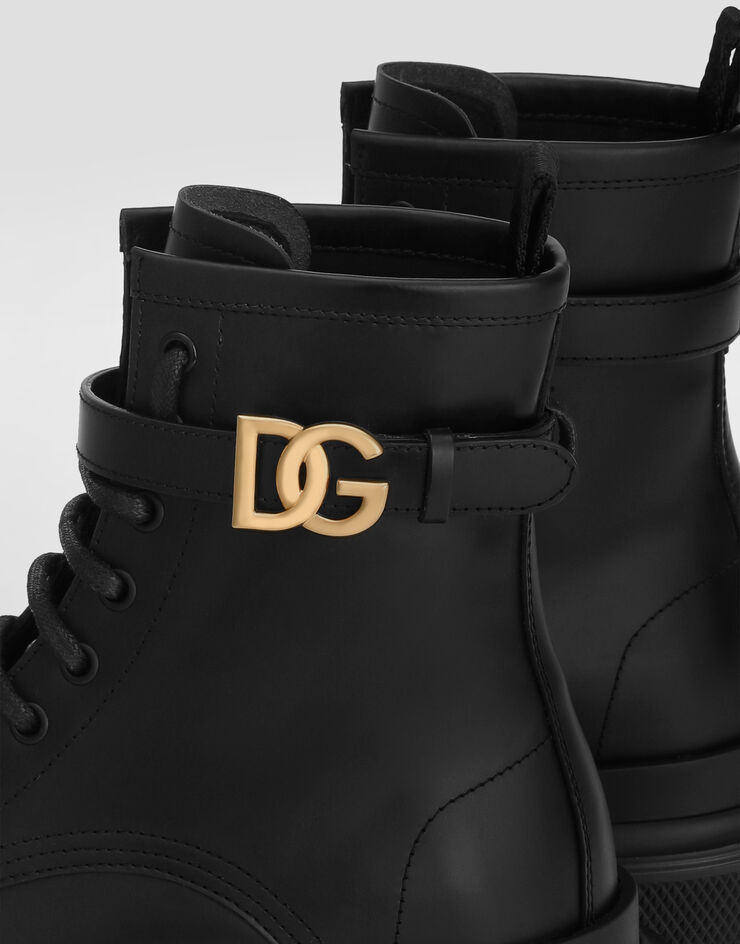 Dolce & Gabbana Calfskin ankle boots Black CT1057AB640