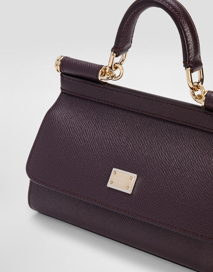 Dolce & Gabbana Bolso de mano Sicily mini en piel de becerro Dauphine Dolce & Gabbana Bolso de mano Sicily mini en piel de becerro Dauphine Burdeos BB7116B1001