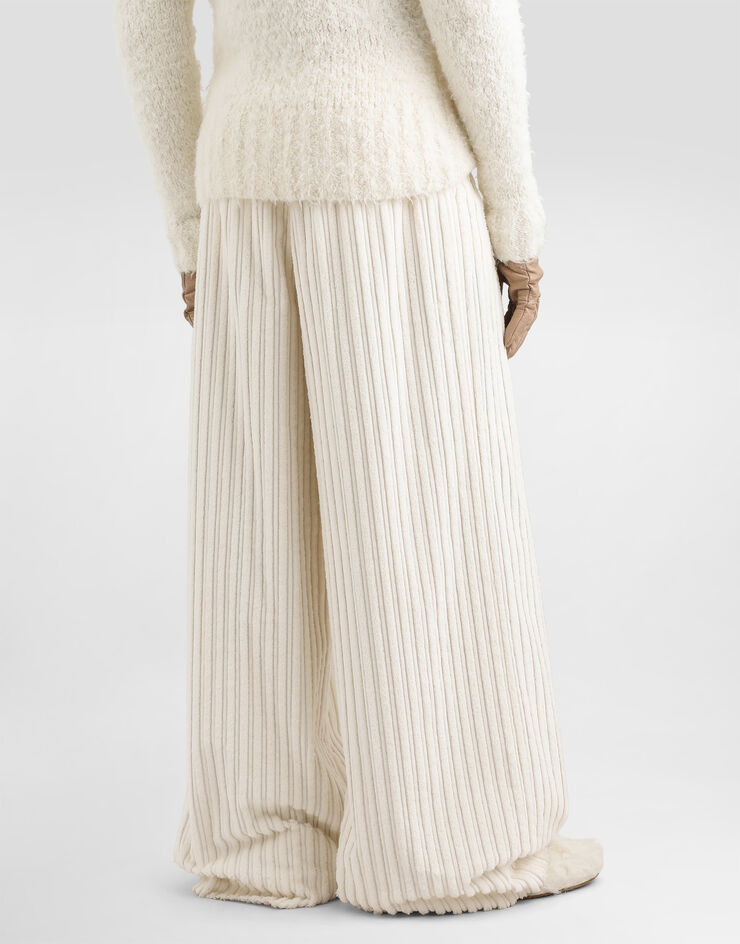 Dolce & Gabbana Corduroy trousers Dolce & Gabbana Corduroy trousers White GP20FTFRVBE