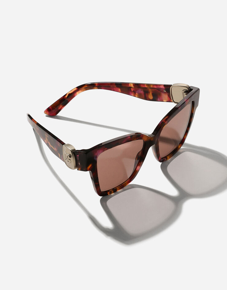 Dolce & Gabbana نظارة شمسية DG Precious لؤلؤي وردي هافان VG447AVP073