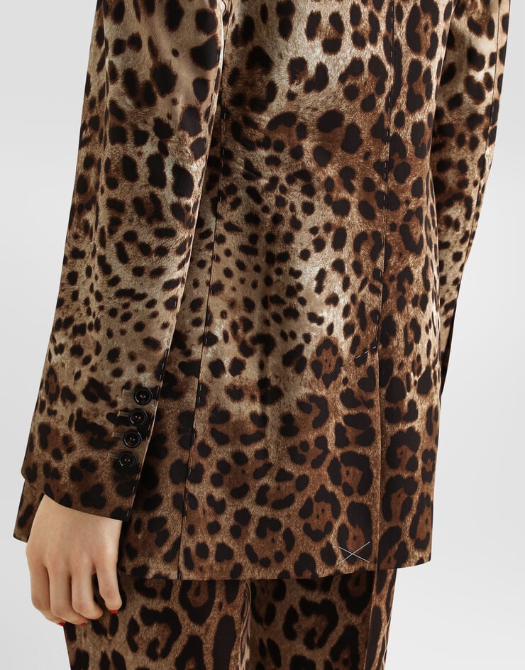 Dolce & Gabbana Turlington leo-print wool single-breasted jacket Dolce & Gabbana Turlington leo-print wool single-breasted jacket Print F29QGTFSBAV