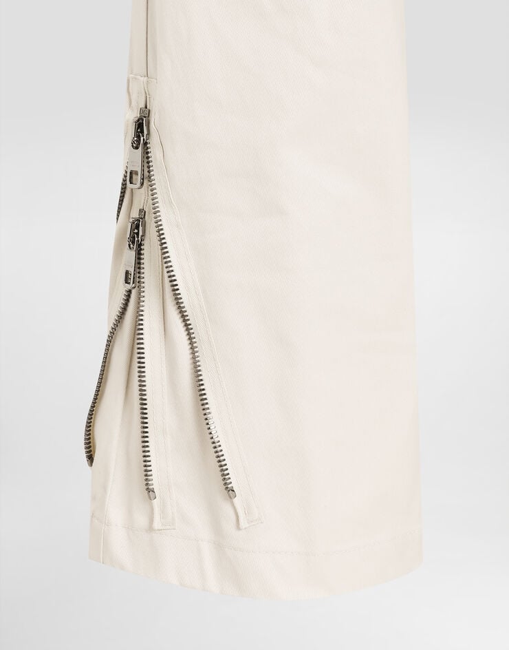 Dolce & Gabbana Hose aus Gabardine Beige GP15VTFUFLB