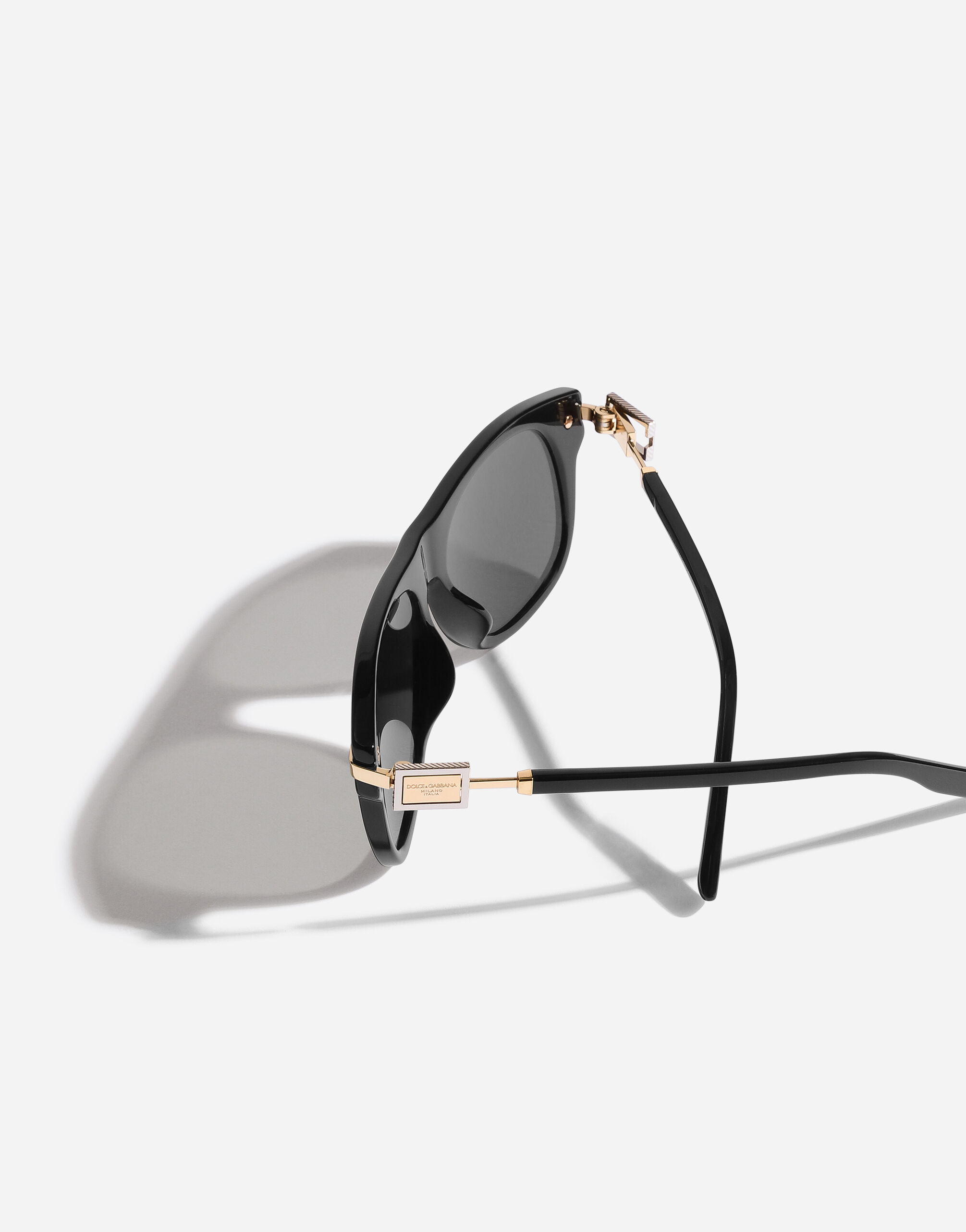 Metal Plaque Sunglasses in Black for Women | Dolce&Gabbana® US