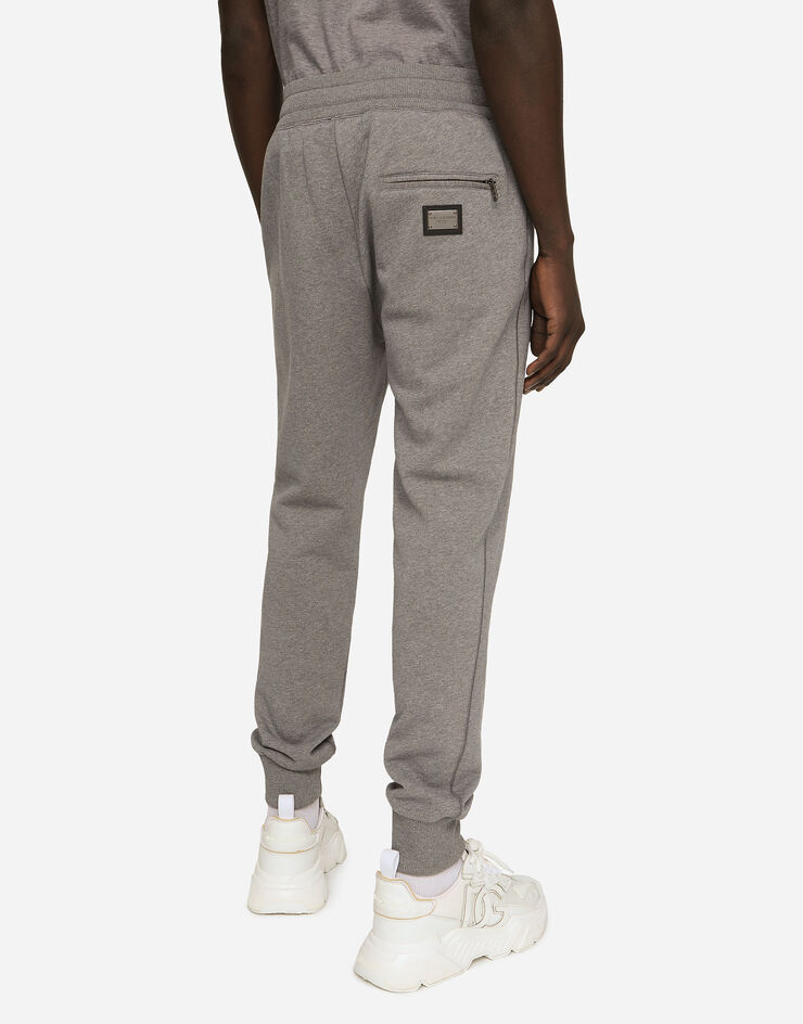 Dolce&Gabbana Pantalon de jogging en jersey avec plaquette à logo Gris GVXQHTG7F2G