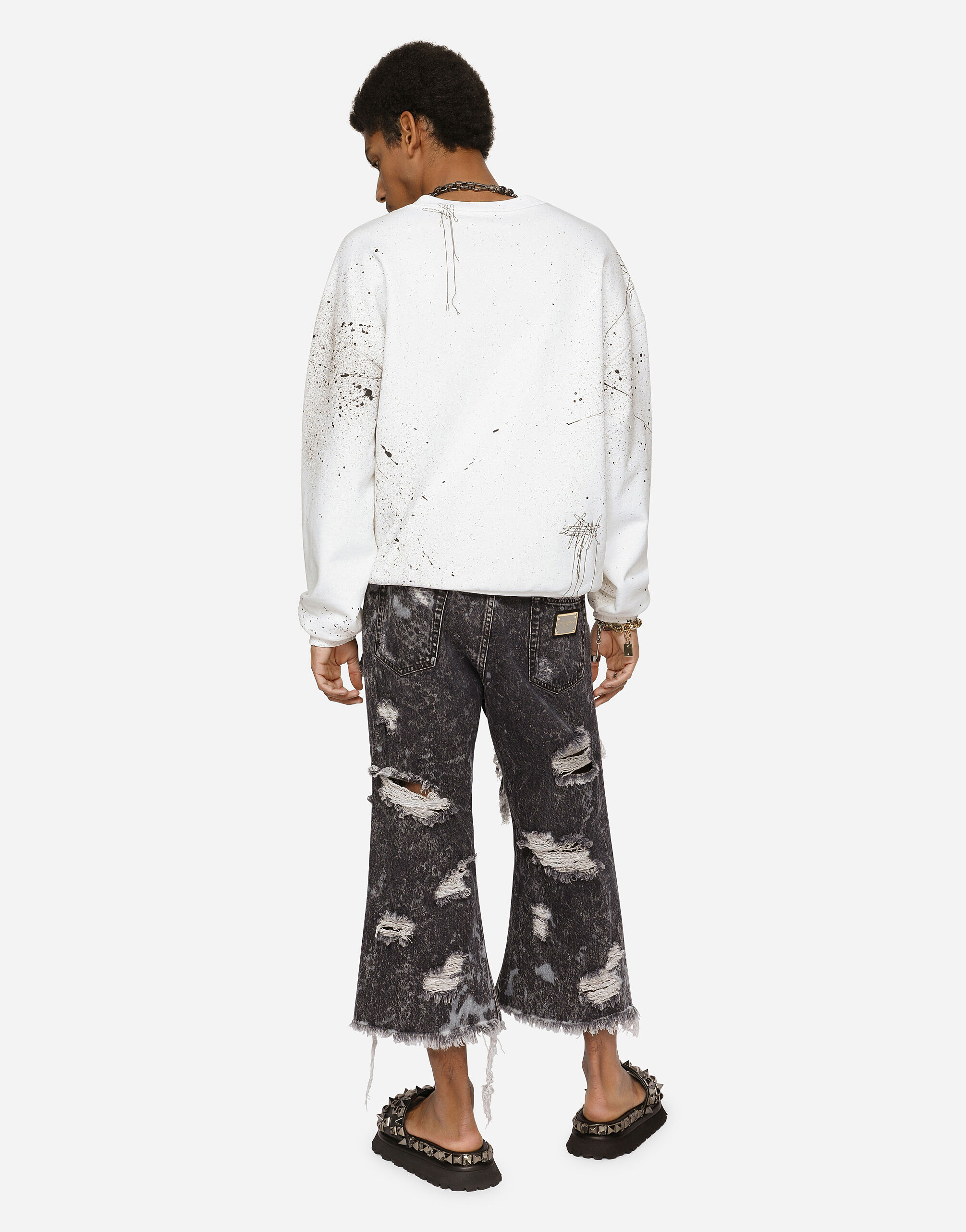 【Dolce & Gabbana】スウェットシャツ DGエンブロイダリー Dolce & Gabbana】スウェットシャツ DGエンブロイダリー (Dolce