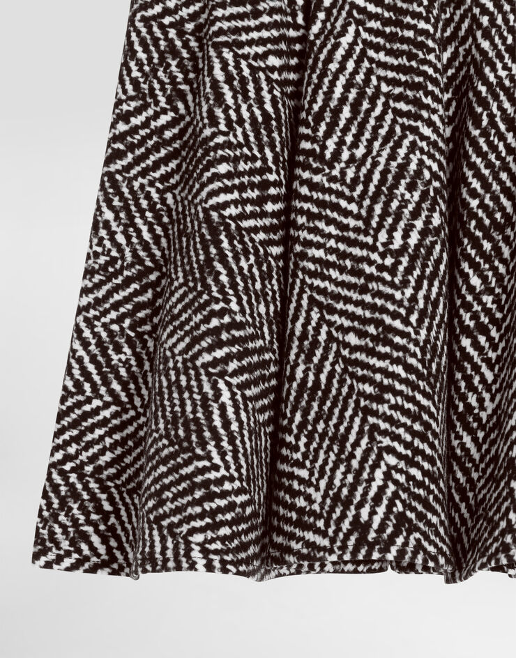 Dolce & Gabbana Interlock skirt with chevron print Multicolor L54I67FSGDZ