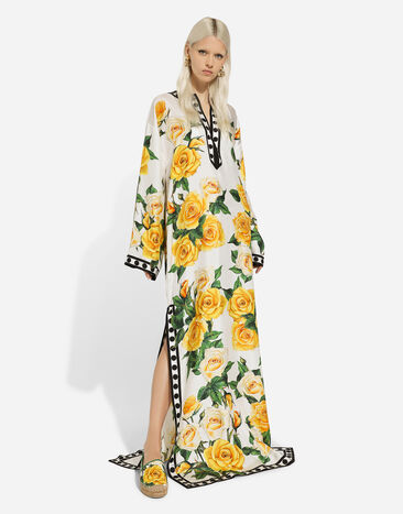 Dolce & Gabbana Caftan en soie à imprimé roses jaunes et manches kimono Imprimé F6ARJTGDA9D