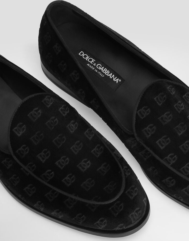 Dolce & Gabbana Slippers de terciopelo Negro A50680A6569