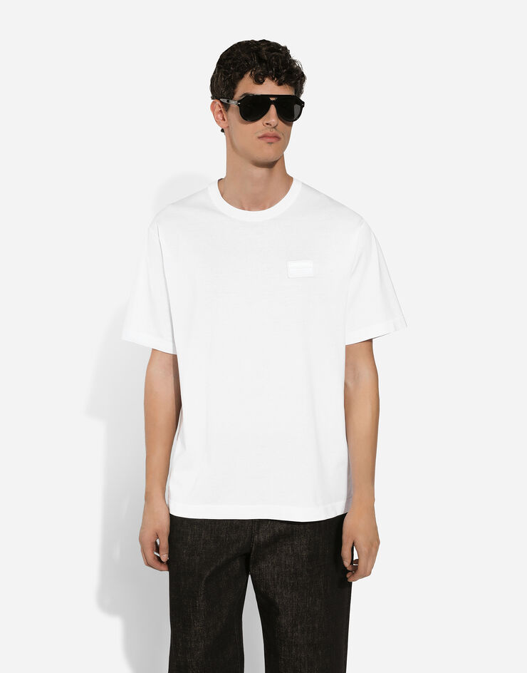 Dolce & Gabbana Baumwoll-T-Shirt mit Logoplakette Mehrfarbig G8PN9TG7NTW
