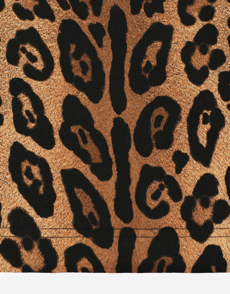 Dolce & Gabbana 레오파드 프린트 반소매 크레스포 티셔츠 인쇄 I8502WHS7OF