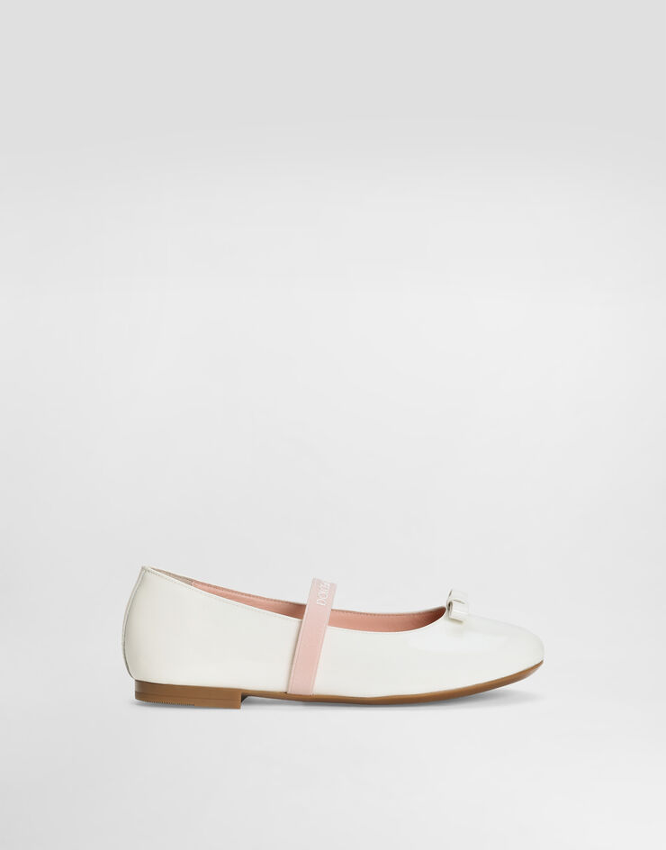 Dolce & Gabbana Bailarina de charol Blanco D11294A4831