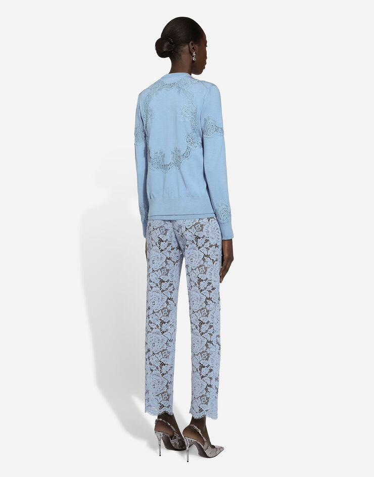 Dolce & Gabbana Pantaloni sartoriali in pizzo cordonetto floreale logato DG Azzurro FTAM2THLM7L