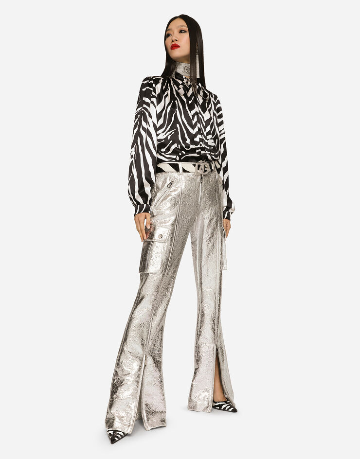 Dolce & Gabbana Camisa de raso con estampado de cebra con chalina Multicolor F5P92TIS1NV